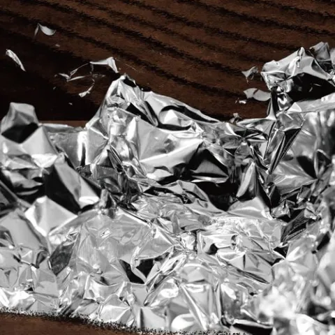 高山上的绿韭菜 歌词 - 苏阳