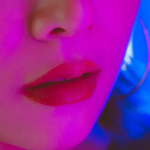 夜之光 歌词 - 花姐