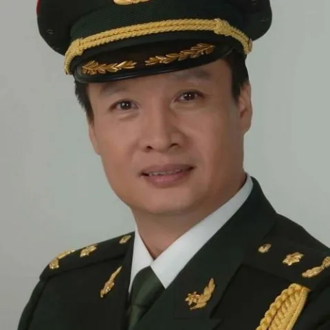 强军战歌 歌词 - 阎维文