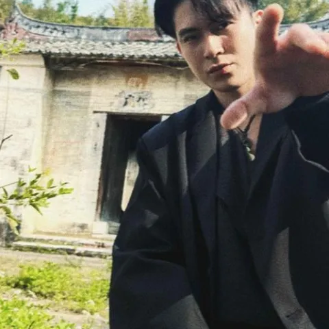  破碎的梦 歌词 - 陈柏曦