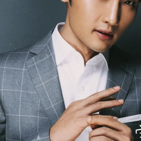 擦肩而过 歌词 - 宇桐非 / 胡雯