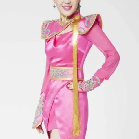 曼丽 歌词 - 乌兰图雅