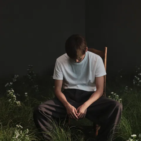 失落盛行 歌词 - 郑润泽