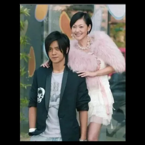 恋爱达人 歌词 - 罗志祥 / elephant DEE 徐熙娣