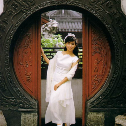 东方女孩